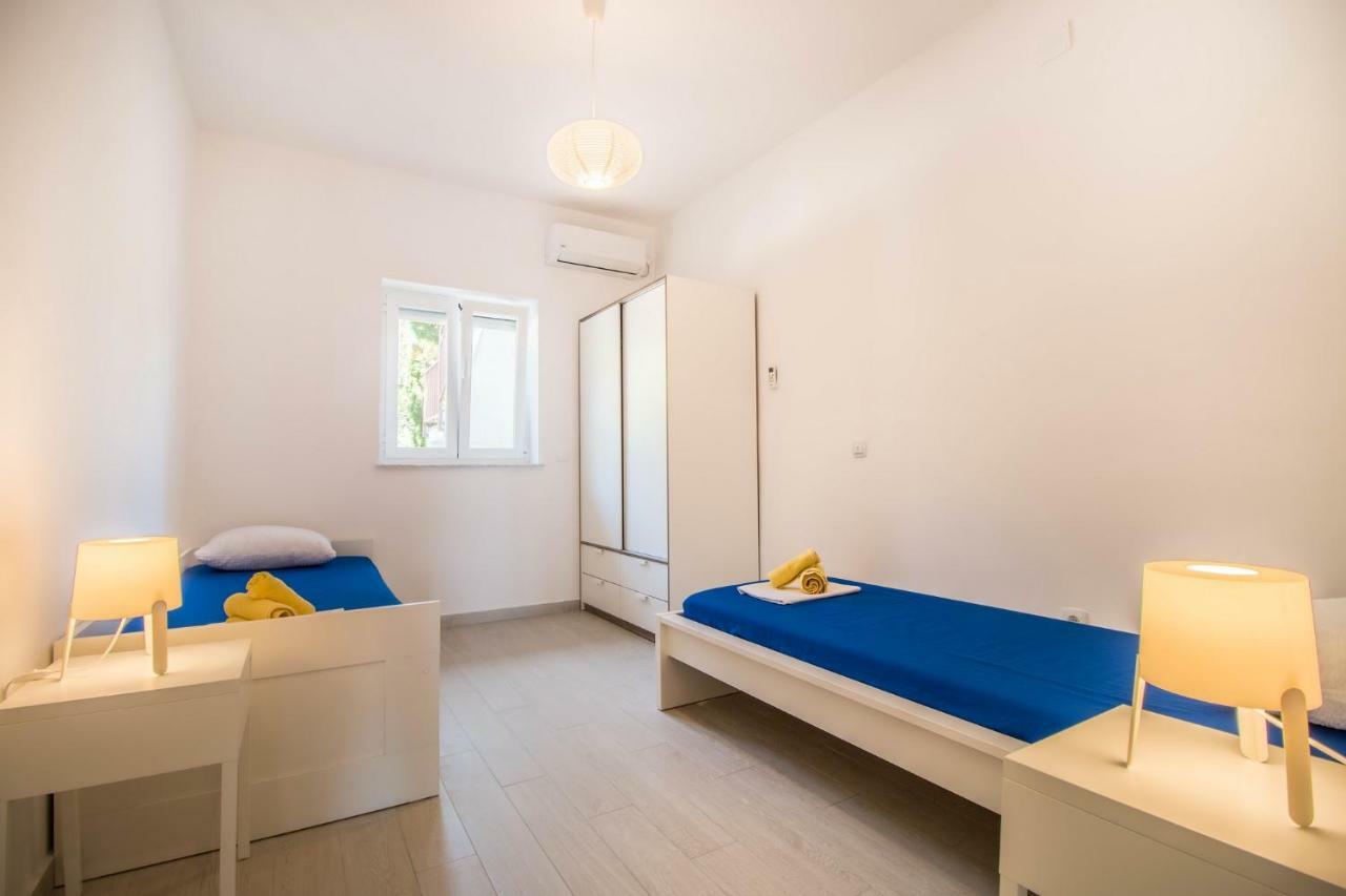 Apartments Stella Dramalj Extérieur photo